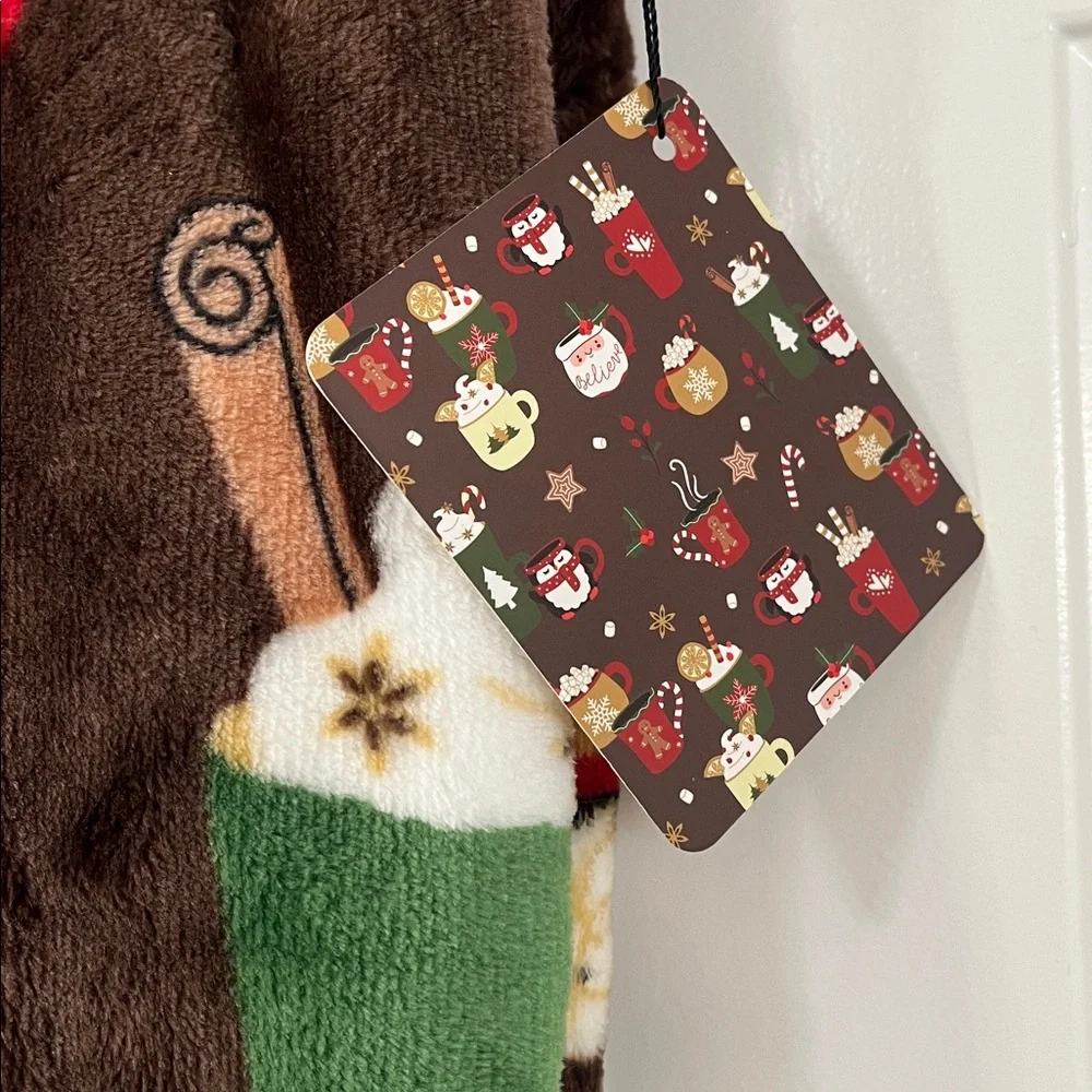 Coveted Cozy Holiday Plush Throw Blanket - Brown and Red 60” x 70” 🤎🎅🏻🤎